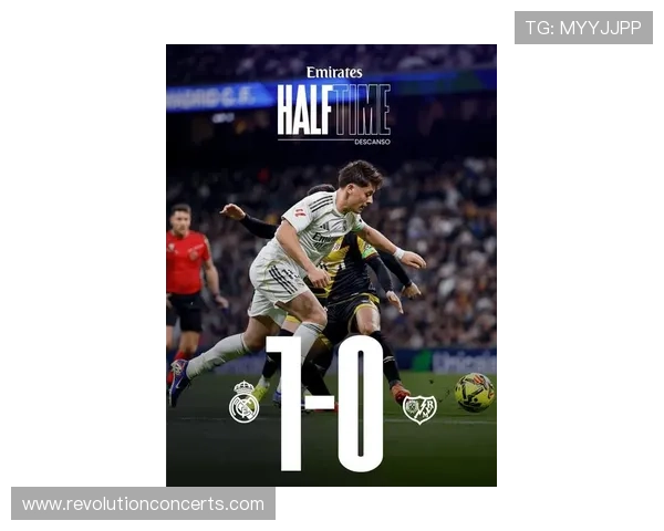 姆巴佩展现战术自由度，巴黎圣日耳曼攻防两端表现备受关注