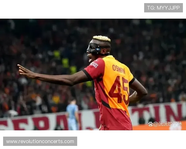 奥斯梅恩那不勒斯崛起解析：从潜力前锋到锋线核心的关键阶段