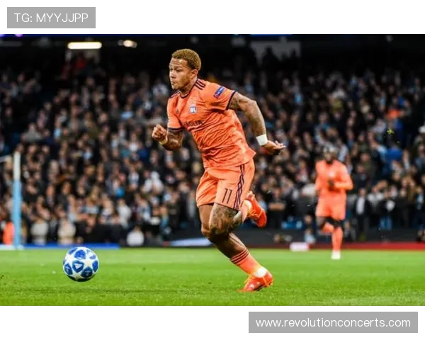 那不勒斯俱乐部运营争议持续发酵,影响球队赛季稳定性与长期战略 那不勒斯俱乐部运营争议持续发酵,影响球队赛季稳定性与长期战略